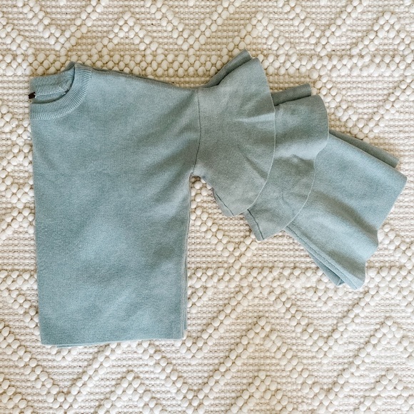 Cropped Ruffle Sweater - Picture 2 of 4